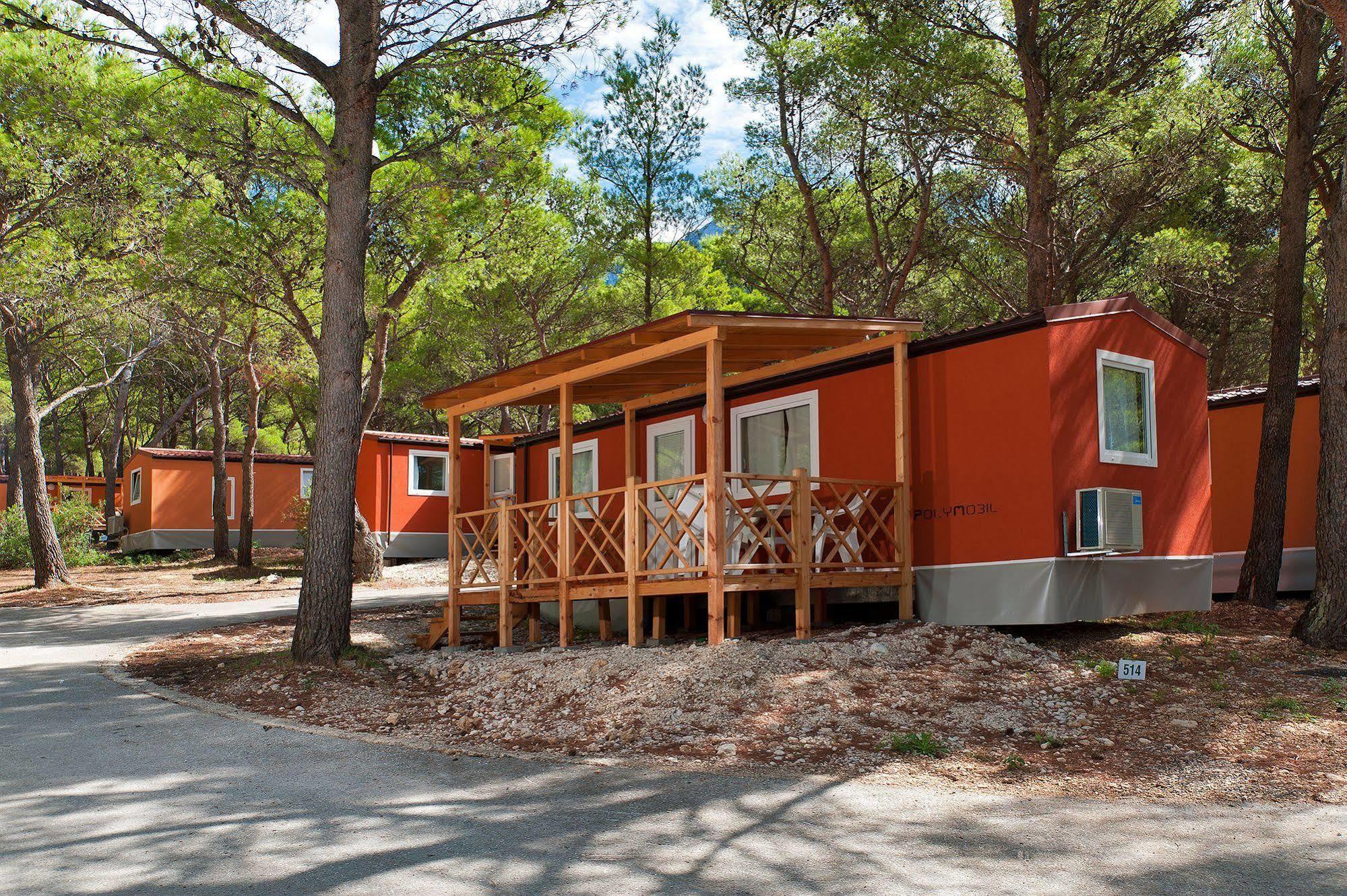 Mobile Homes Basko Polje Campground Baska Voda Bagian luar foto